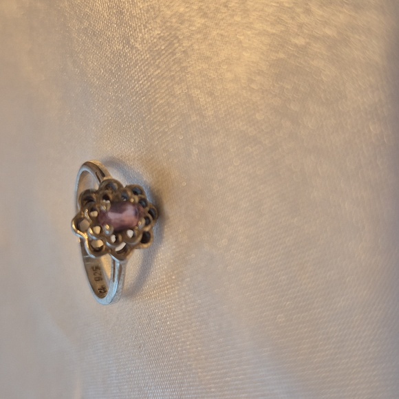 Vintage Silver Amethyst Flower Ring - Picture 1 of 7